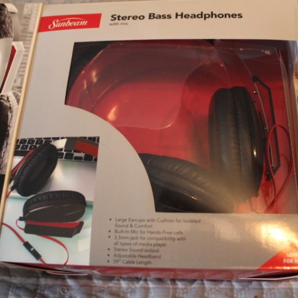 ⭐️CLEARANCE SALE⭐️💖HOST PICK💖 Stereo Bass Headphones with mic - Picture 9 of 13